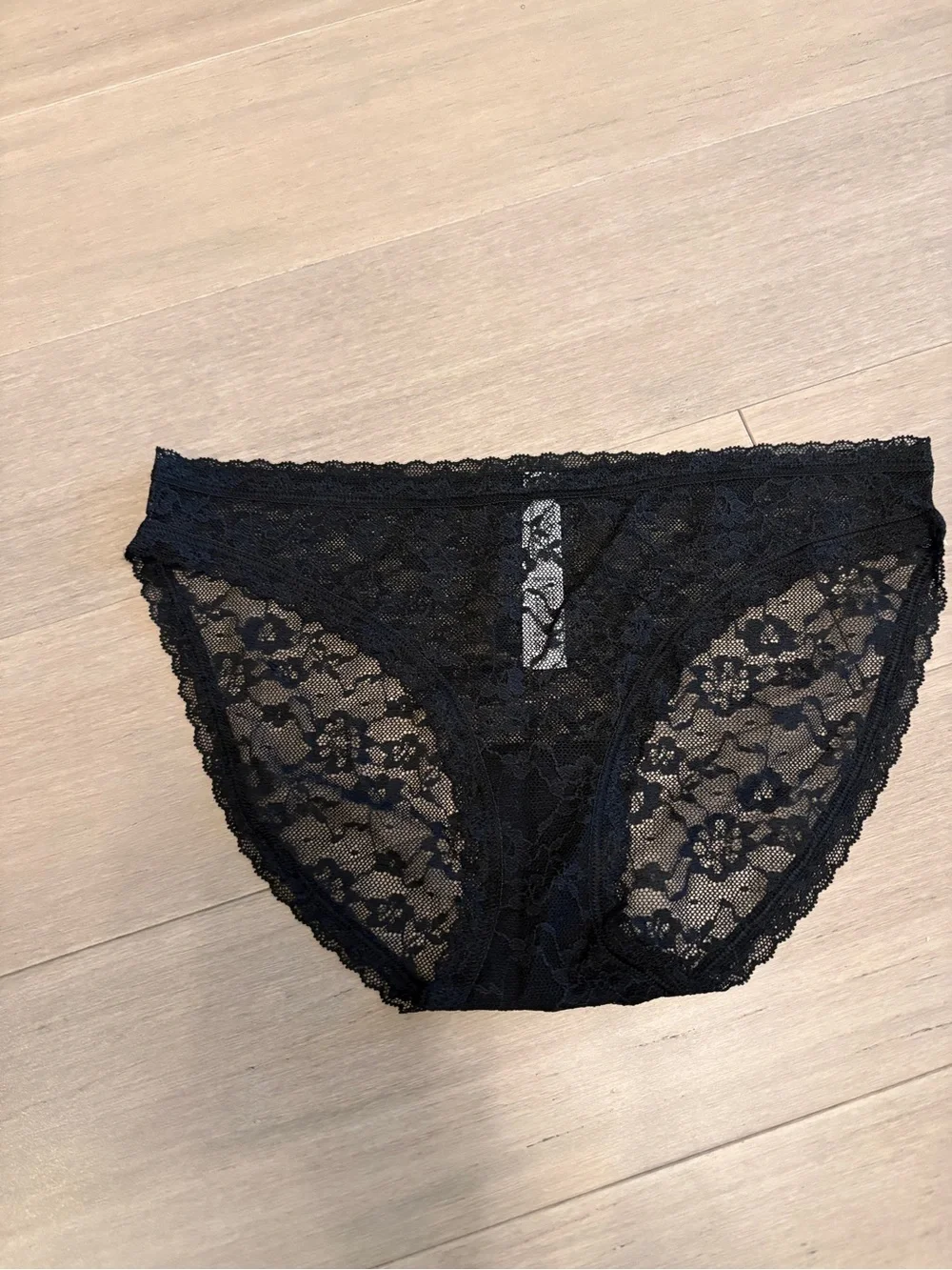 Victoria's Secret Black Floral Lace Bikini Panty (4 pair)